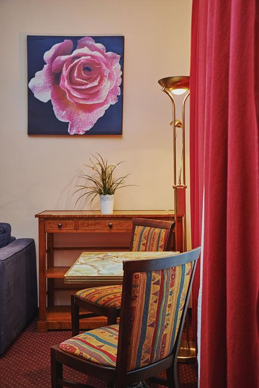 Rembrandt Aparthotel Krakow Phòng bức ảnh