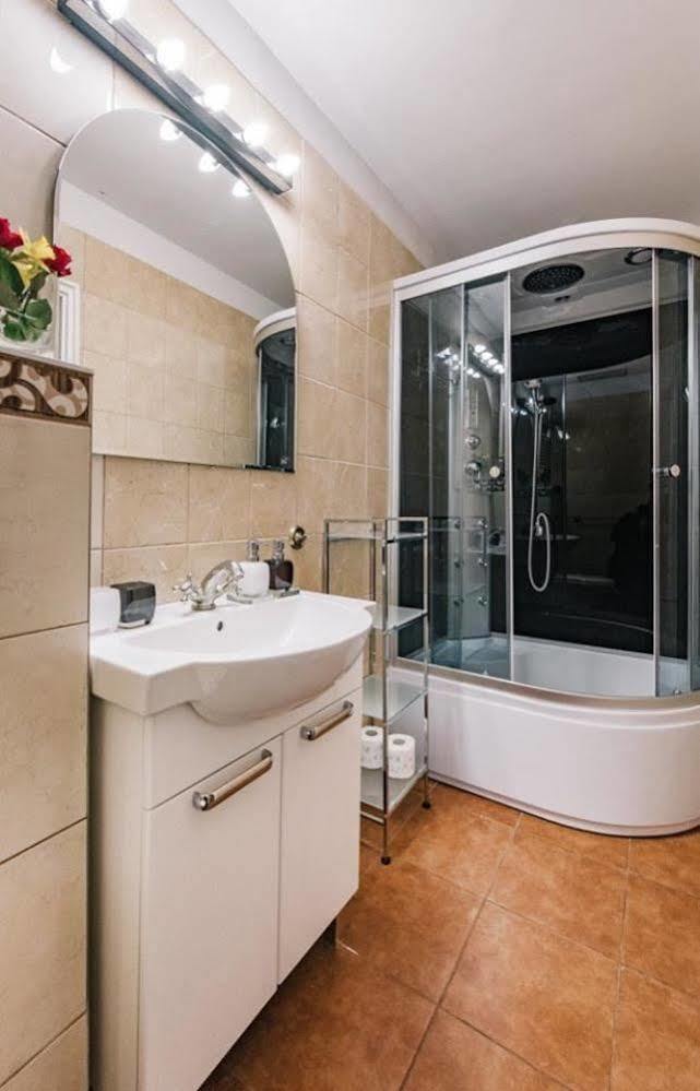 Rembrandt Aparthotel Krakow Ngoại thất bức ảnh