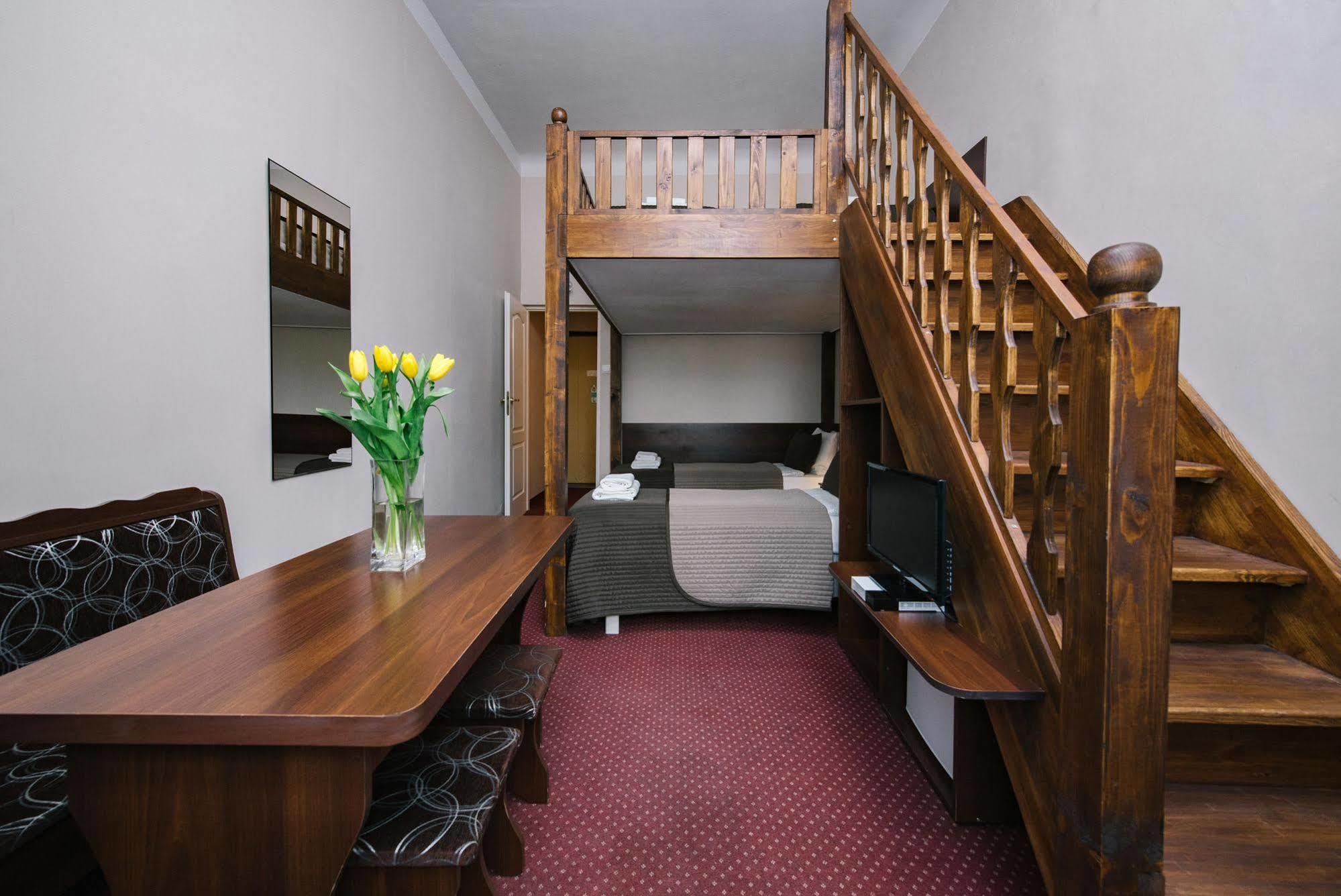 Rembrandt Aparthotel Krakow Ngoại thất bức ảnh