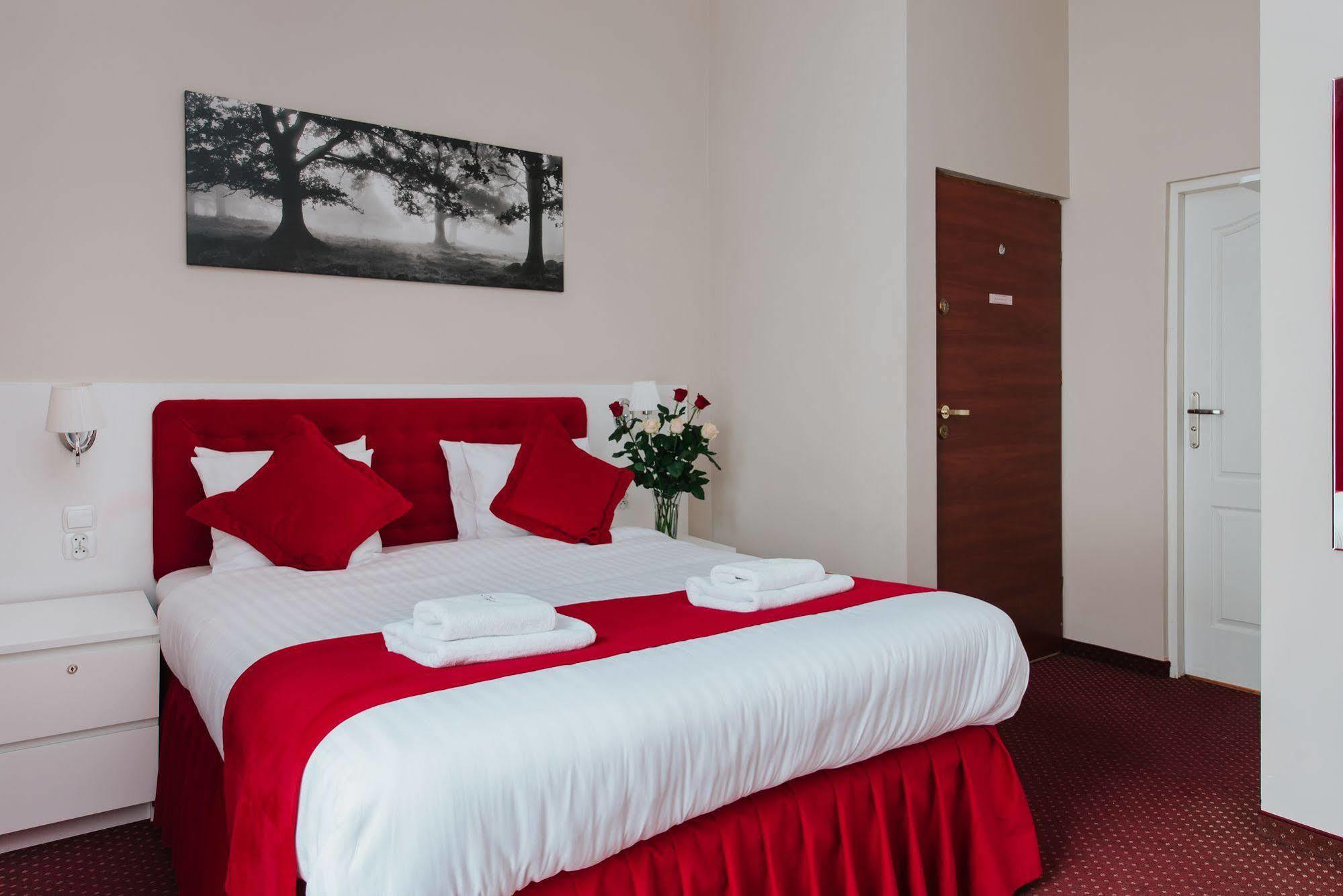 Rembrandt Aparthotel Krakow Ngoại thất bức ảnh