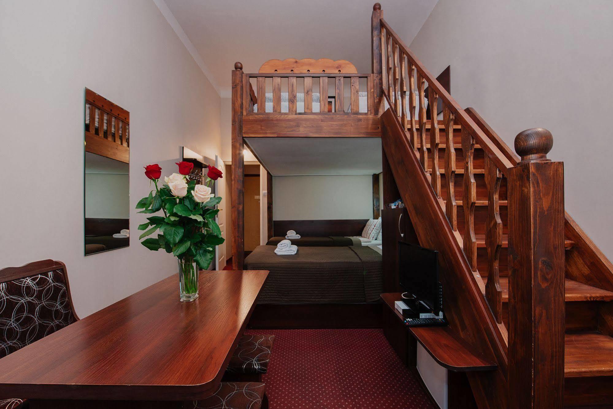 Rembrandt Aparthotel Krakow Ngoại thất bức ảnh