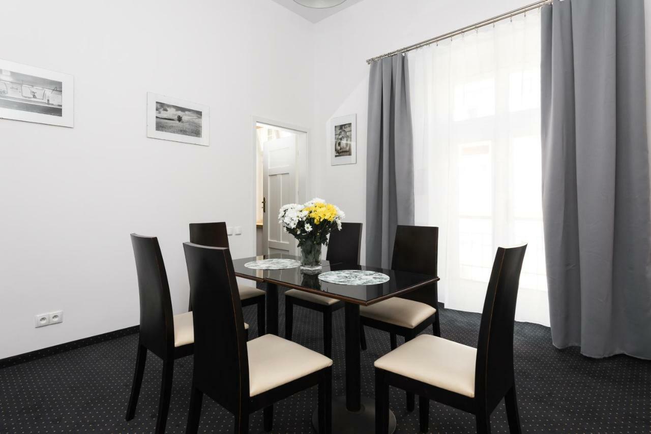 Rembrandt Aparthotel Krakow Ngoại thất bức ảnh